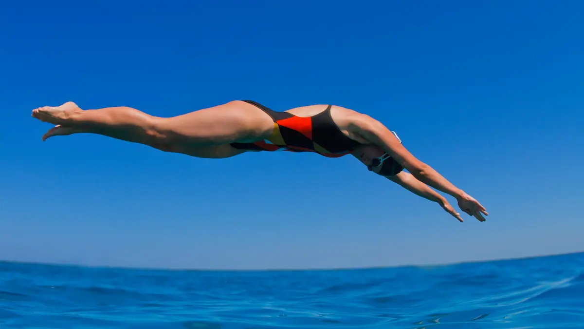 Plavec při tréninku pod vodou